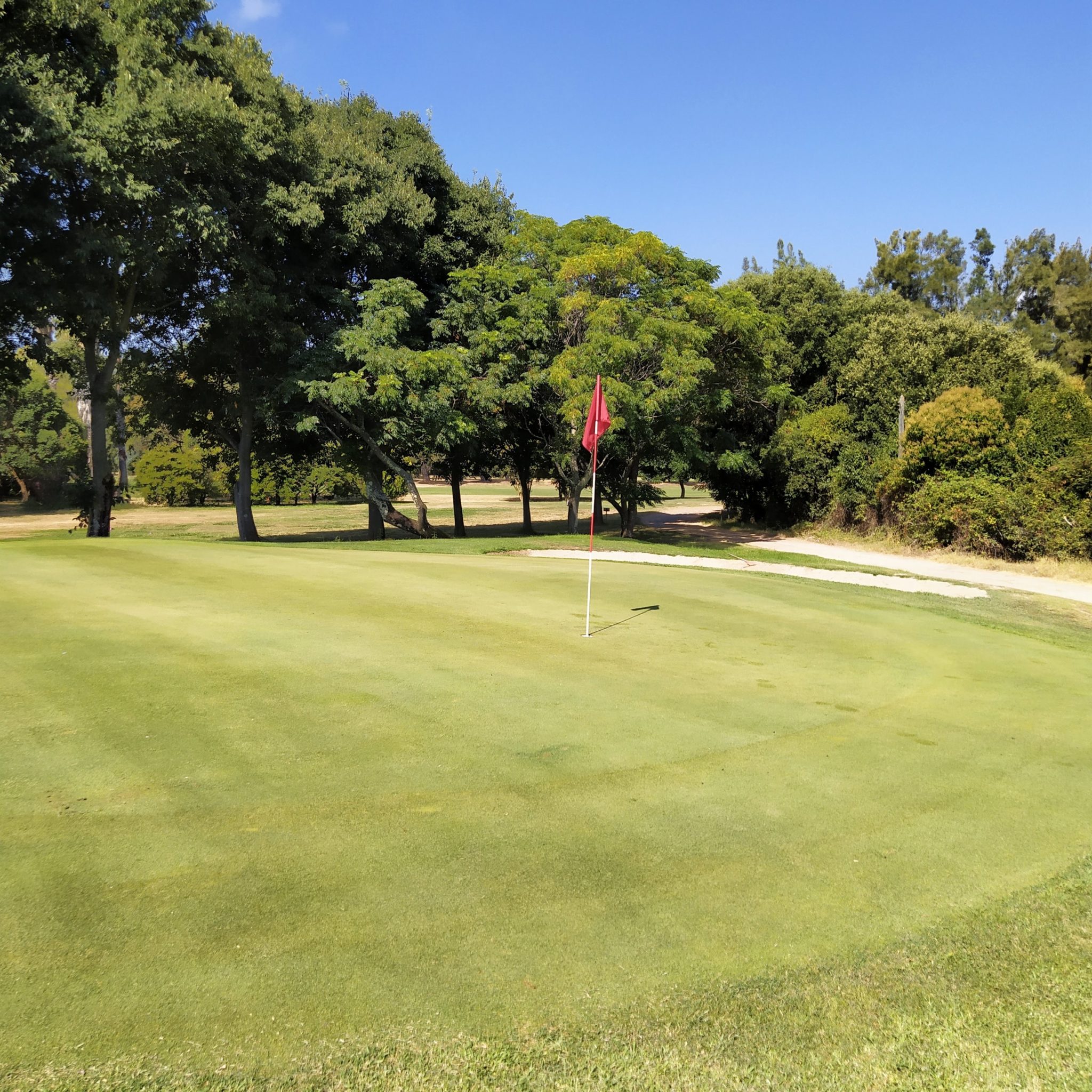 golf en corse. Jouer en Corse au golf ? fandegolf.fr vous donne son avis